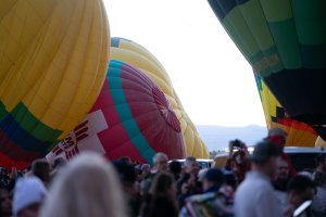 2024BalloonFiestaDay3-145.jpg